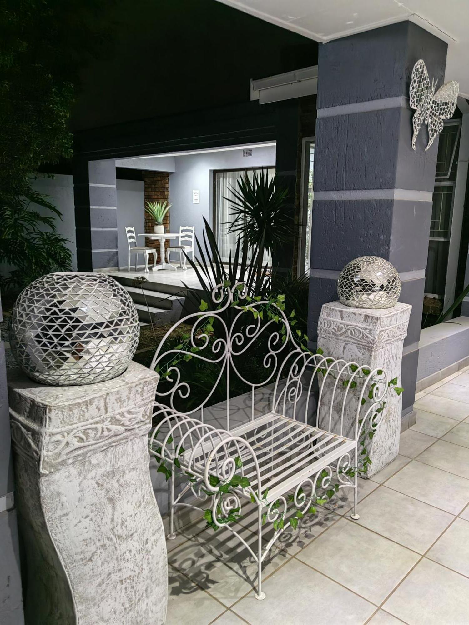 Zhantique Guest House 1- Unit 5 Boksburg Eksteriør bilde